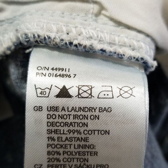 Shorts  - Picture 4 of 5